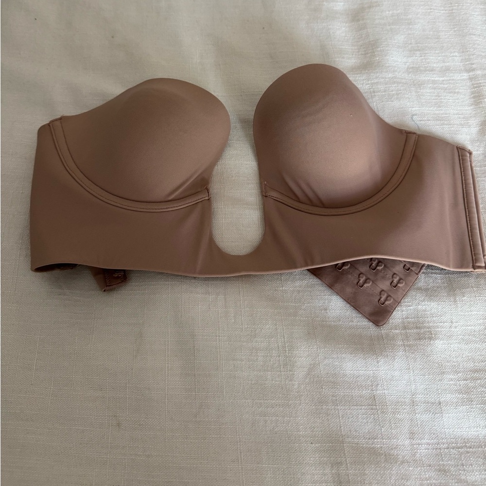 Skims broun strapless bralette